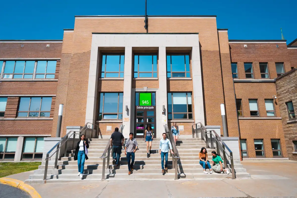 Entrée 945 chemin de chambly