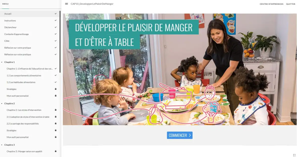 Enfants à table avec éducatrice.