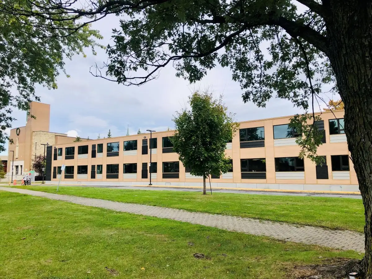 Aile z de l'extérieure