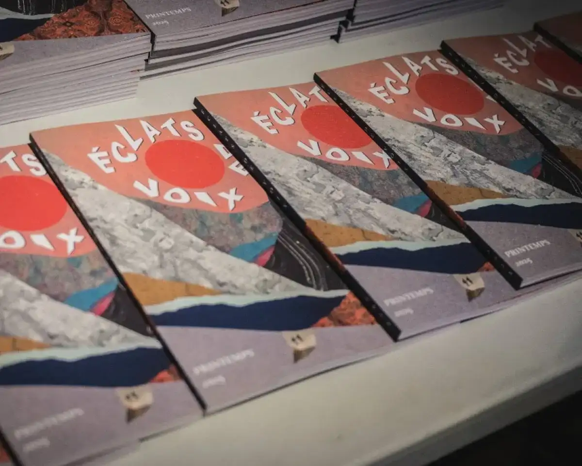 Dépliants intitulés Éclats de voix