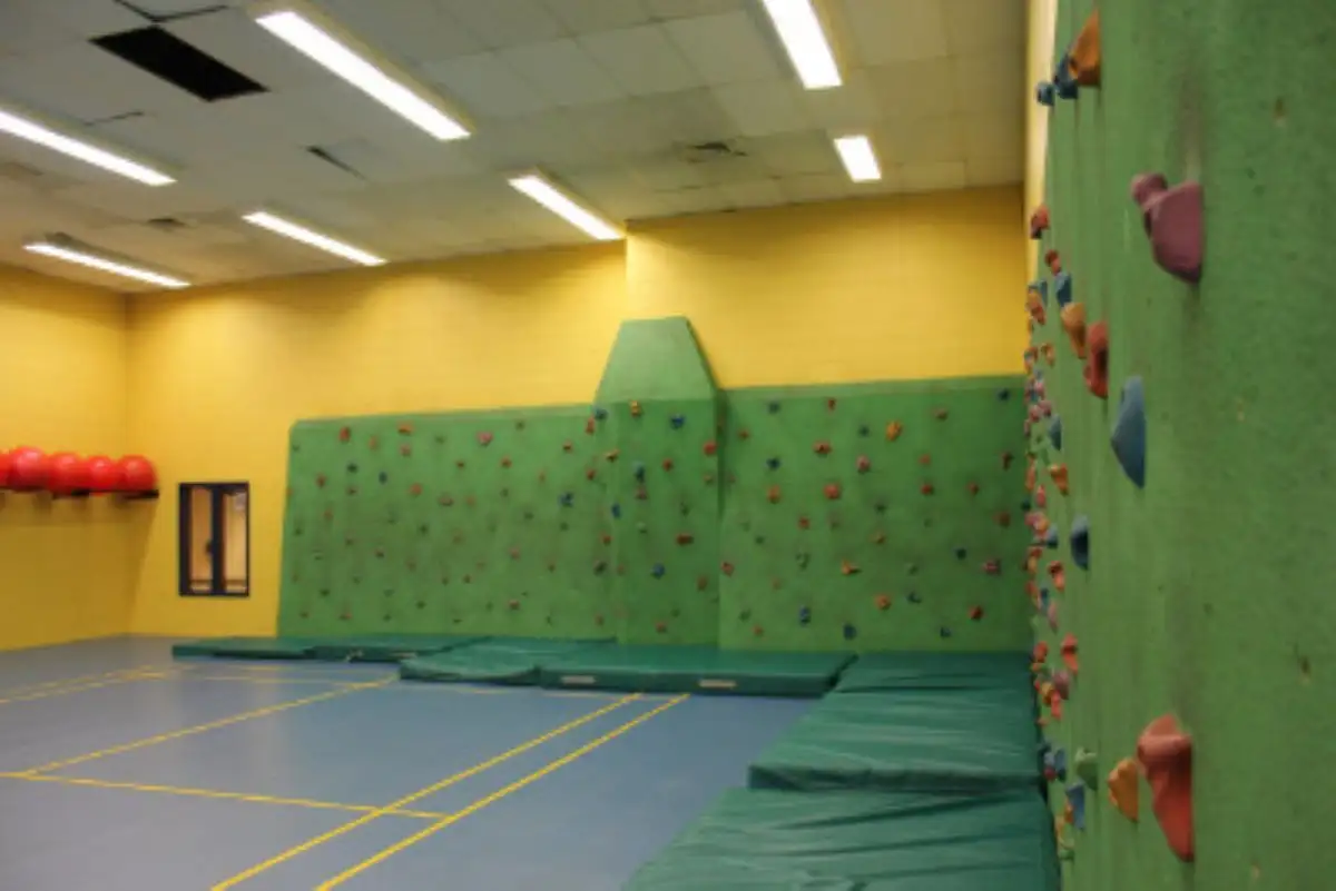 Vue de la salle polyvalente du Centre sportif