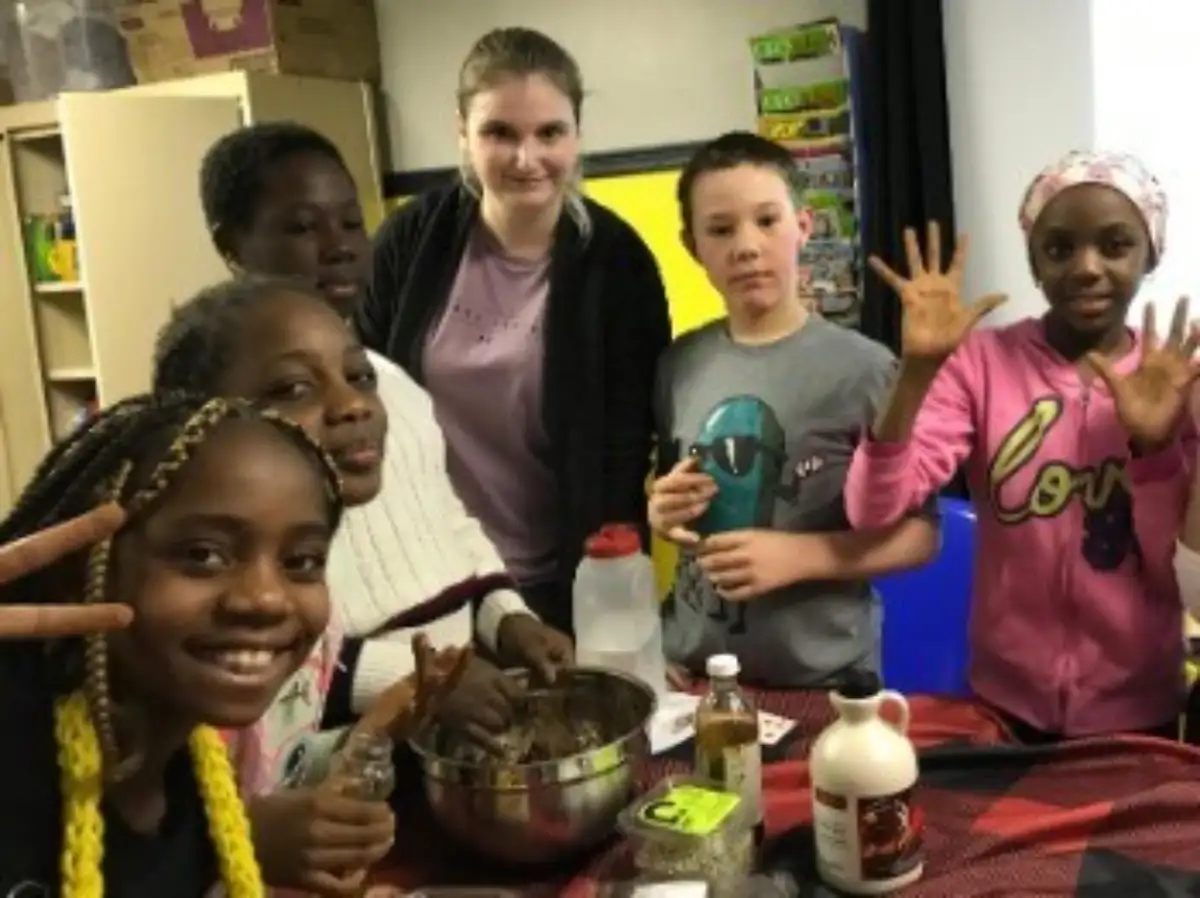 Enfants à l'Atelier E